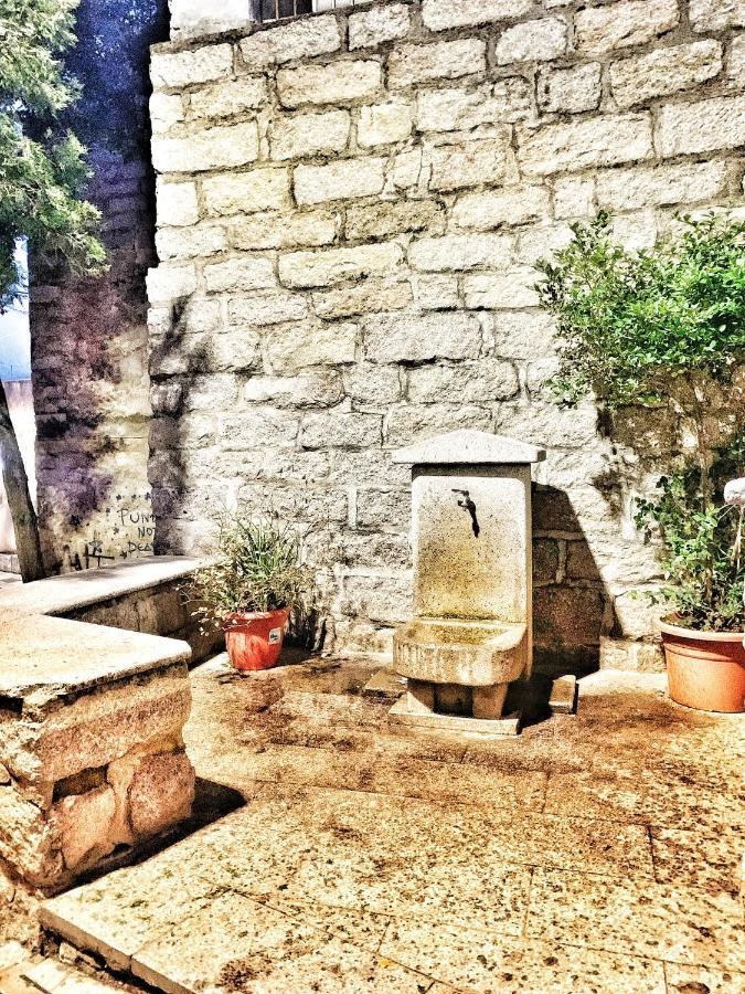 La Vecchia Posta B&B Calangianus Exterior photo