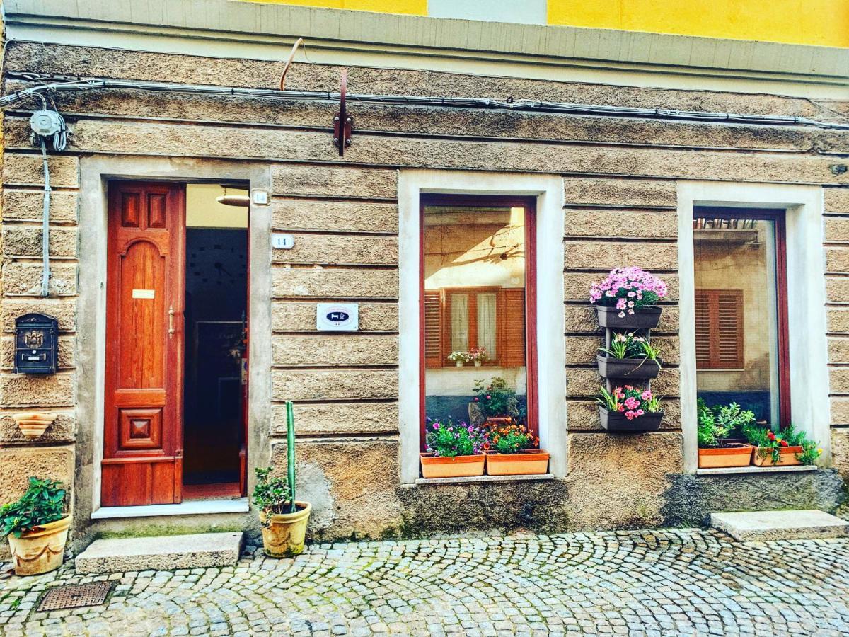 La Vecchia Posta B&B Calangianus Exterior photo
